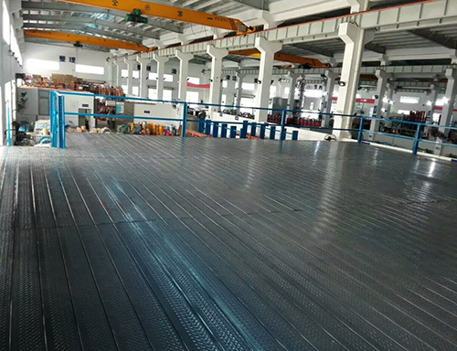 鋼扣闆樓面