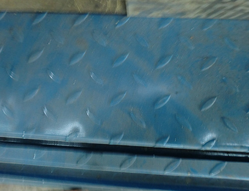 鋼扣闆